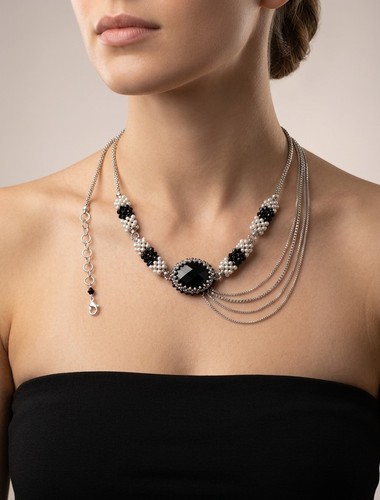 Vintage black glass beaded - black,